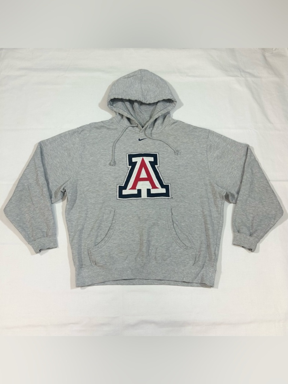 Nike Men's Size M Arizona Wildcats Primetime Club Fleece Pullover Hoodie Gray